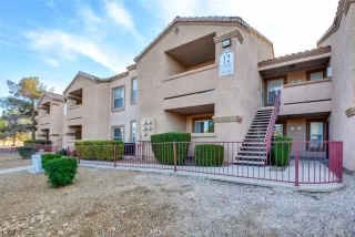 Photo #5: 2548021 Listing 