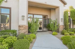 Photo #6: 2548071 Listing