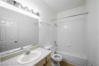 Photo #3: 2548077 Listing 