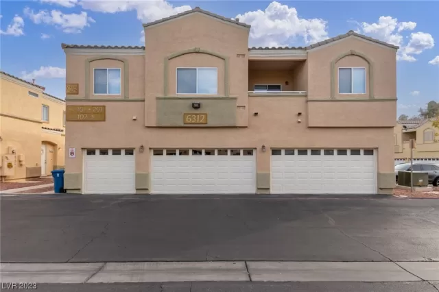 MLS: 2548092 Condo For Sale