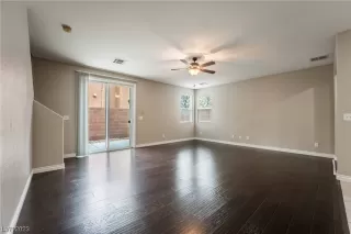 Photo #4: 2548104 Listing 