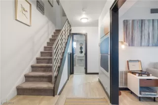 Photo #1: 2548134 Listing 