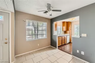 Photo #2: 2548182 Listing