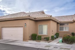 Photo #1: 2548209 Listing