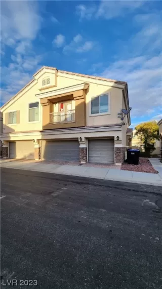 Photo #1: 2548223 Listing 