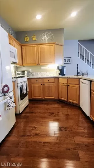 Photo #5: 2548223 Listing 