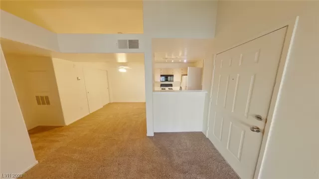 MLS: 2548227 Condo For Sale