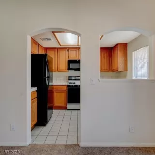 Photo #1: 2548238 Listing 