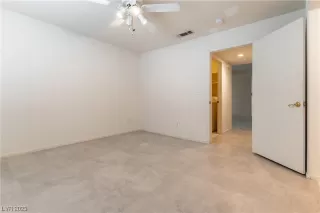 Photo #6: 2548262 Listing