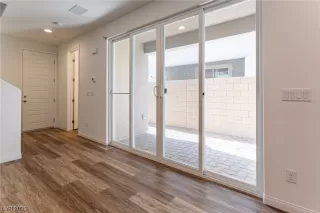 Photo #6: 2548283 Listing 