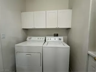 Photo #6: 2548316 Listing 