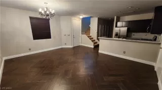 Photo #1: 2548360 Listing 