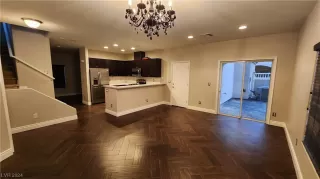 Photo #2: 2548360 Listing 