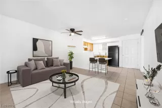 Photo #2: 2548396 Listing 