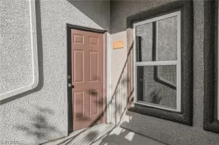 Photo #6: 2548431 Listing 