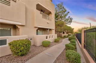 Photo #4: 2548434 Listing