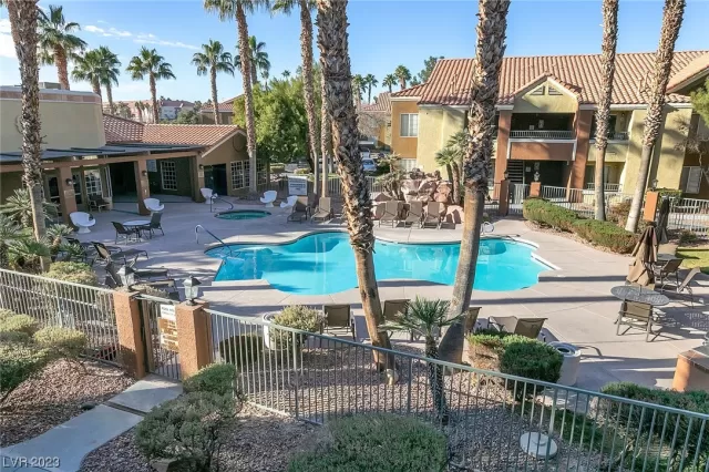 MLS: 2548441 Condo For Sale