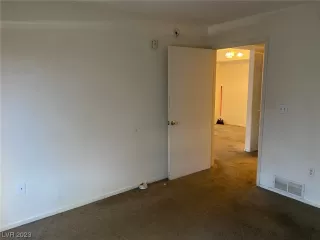 Photo #6: 2548456 Listing 