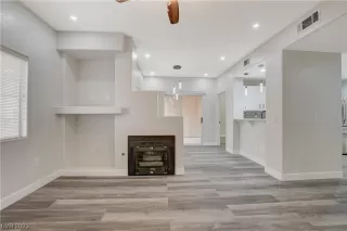 Photo #2: 2548468 Listing 