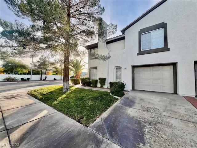 MLS: 2548476 Condo For Sale