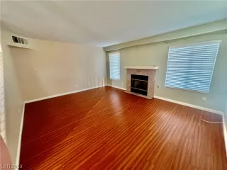 Photo #2: 2548476 Listing 