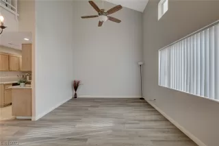 Photo #5: 2548477 Listing