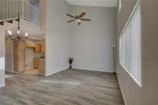 Photo #6: 2548477 Listing