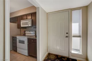 Photo #6: 2548495 Listing 