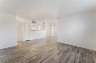 Photo #3: 2548507 Listing 