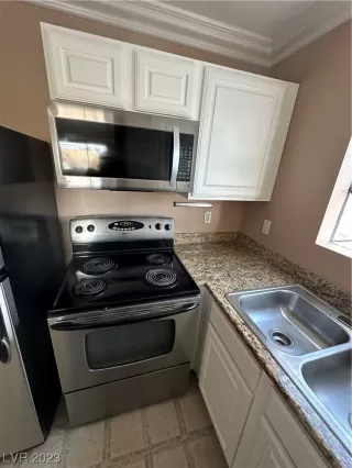 Photo #2: 2548527 Listing 