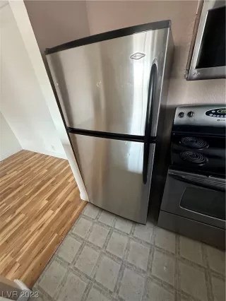 Photo #3: 2548527 Listing 