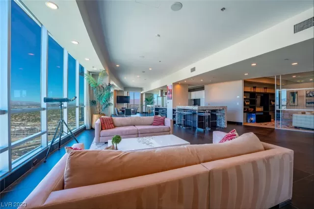 MLS: 2548545 Condo For Sale