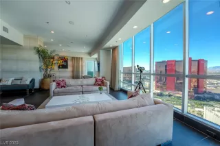 Photo #4: 2548545 Listing 