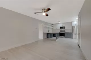 Photo #3: 2548572 Listing 