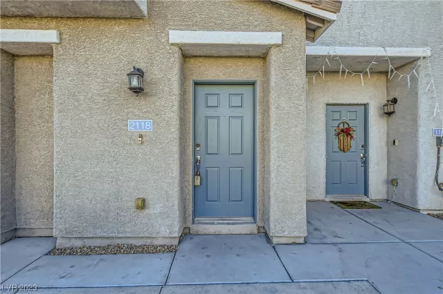 MLS: 2548577 Condo For Sale