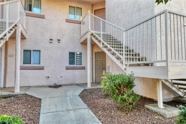 MLS: 2548579 Condo For Sale