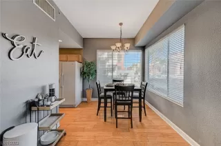 Photo #5: 2548591 Listing 