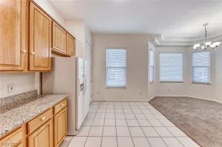 Photo #6: 2548602 Listing