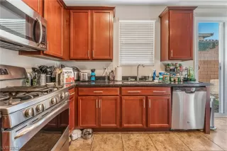 Photo #5: 2548614 Listing 