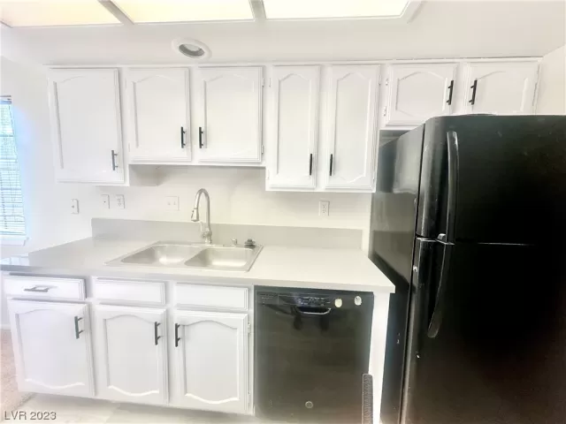 MLS: 2548615 Condo For Sale