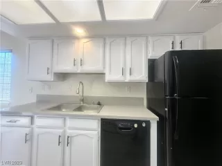 Photo #3: 2548615 Listing