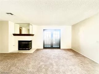 Photo #6: 2548615 Listing