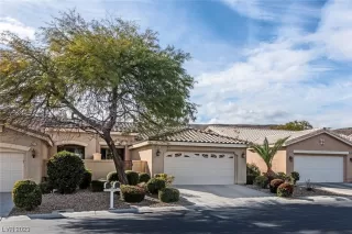 Photo #1: 2548668 Listing