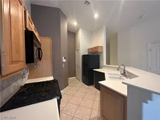 Photo #1: 2548673 Listing 