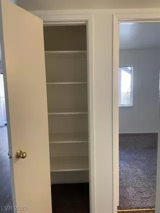 Photo #3: 2548701 Listing 