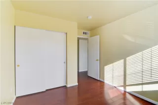 Photo #5: 2548724 Listing 