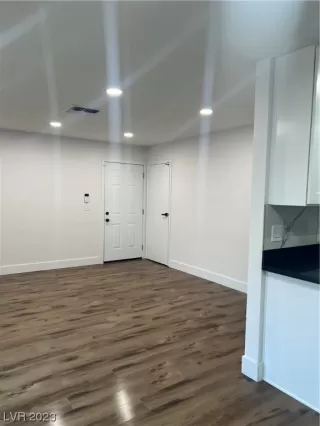 Photo #2: 2548752 Listing 