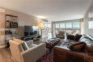 Photo #3: 2548776 Listing 