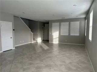 Photo #3: 2548780 Listing 