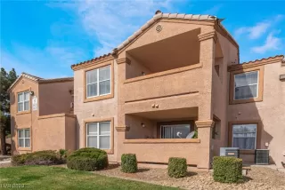 Photo #5: 2548842 Listing 